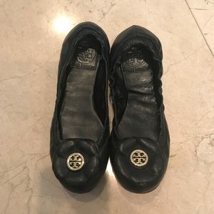 TORY burch black flower flats
